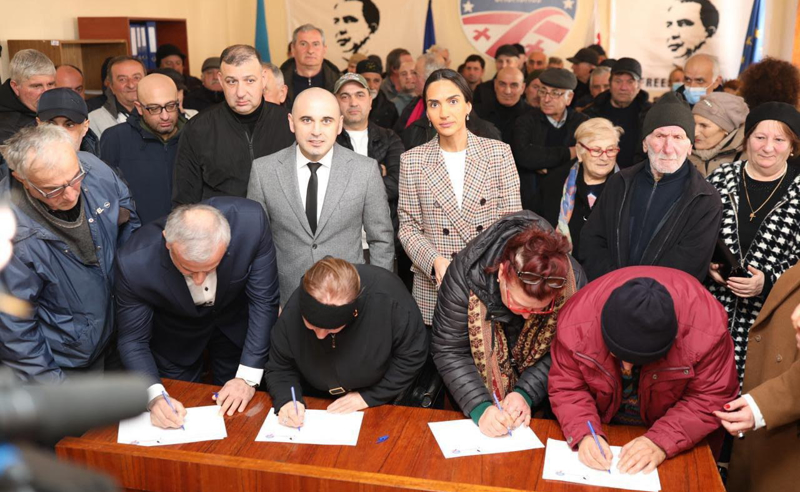არჩევნებზე მნიშვნელოვანია მთავარი ოპოზიციონერი ლიდერი მიხეილ სააკაშვილი იყოს თავისუფალი, ამის უზრუნველყოფა კი შეუძლია ზურაბიშვილს - ხაბეიშვილი