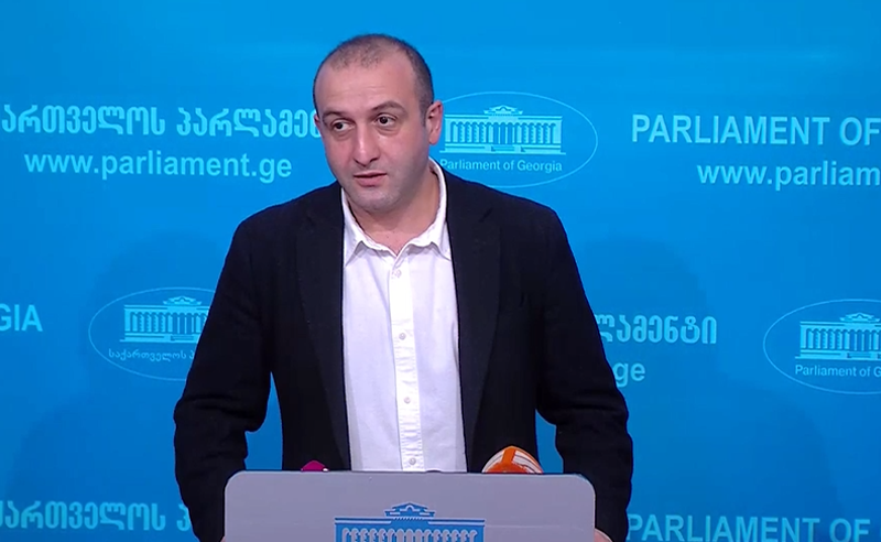 პოლიტიკურ ველზე მთავარი ძალა "ოცნება", ენმ და "გირჩია" - ხვიჩია