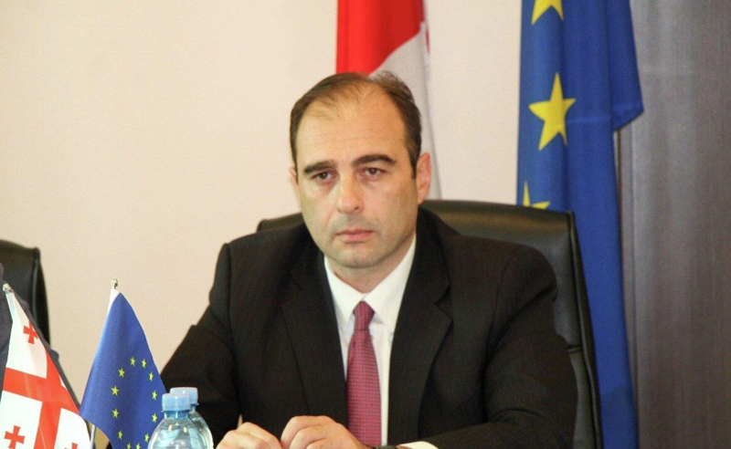 შიდა ქართლის გუბერნატორმა თანამდებობდა პრემიერის გაუფრთხილებლად დატოვა 