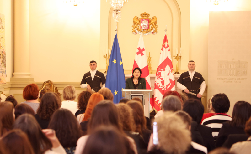ქეთევანები და თამარები ნორმად მიგვაჩნია, ჩვენ ვალდებული ვართ ამ ისტორიის წინაშე - პრეზიდენტი