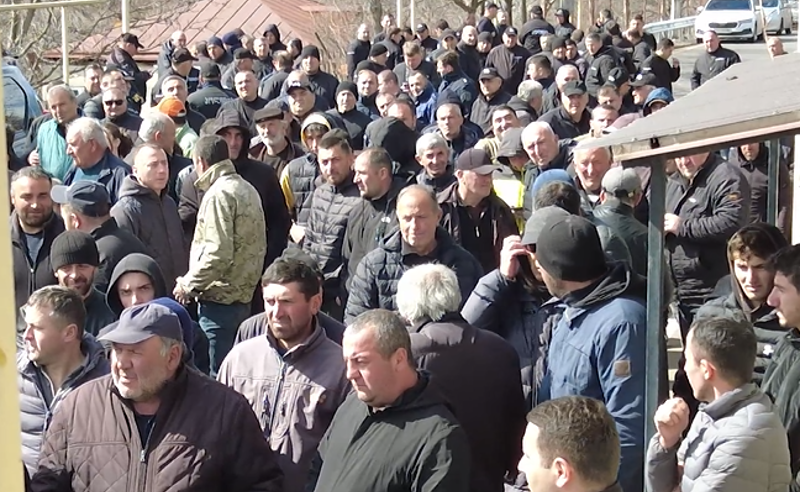 "მიუღებელია ადამიანთა რელიგიური ნიშნით დევნა" - ქართველ-მუსლიმთა კავშირი გამოძიების დაწყებას ითხოვს