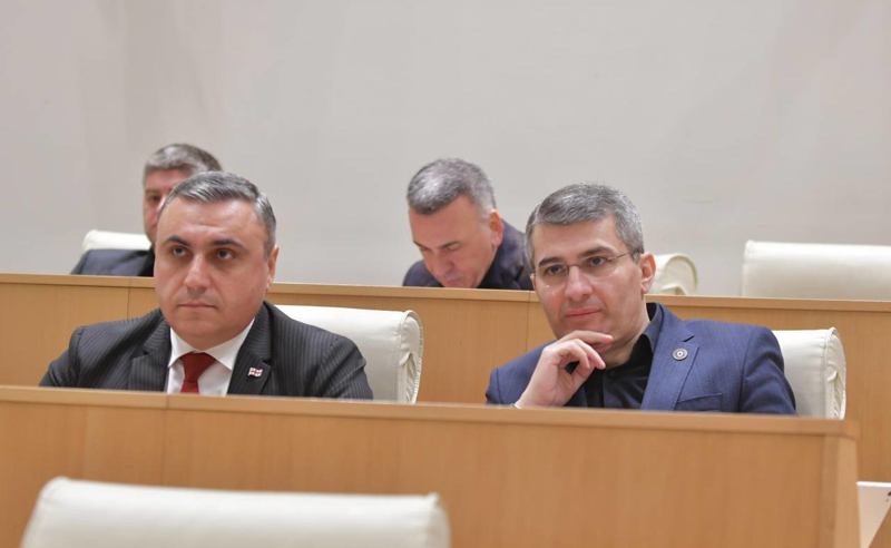 "რუსული რეჟიმი საქართველოს ეკლესიაში გადატრიალებას ამზადებს" - როგორ გაიგეს სააკაშვილის განცხადება "ოცნებაში"