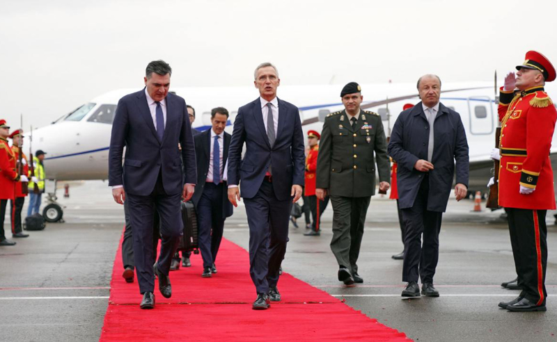 იენს სტოლტენბერგი საქართველოშია