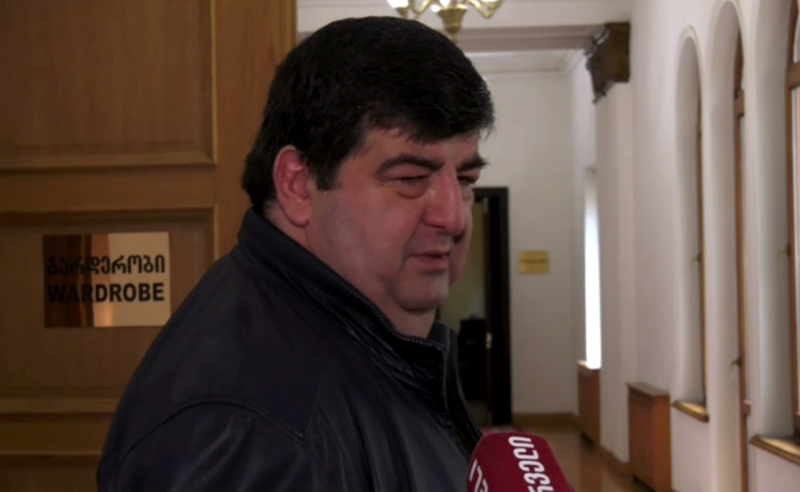 ნარკოპოლიტიკაზე გომელაურთან კითხვები არ მაქვს - "ოცნების" დეპუტატი
