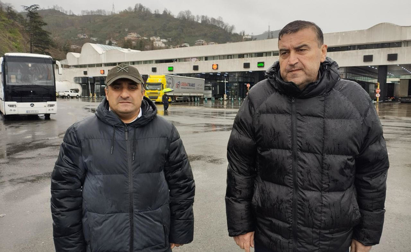"ივანიშვილს მინდა მივმართო - სად არის ის სამუშაო ადგილები?" - ლევან ანთაძემ და რეზო ხარაზმა ერთობლივი ბრიფინგი გამართეს