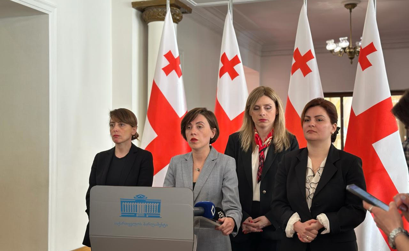 "რუსულ კანონს არ მიგაღებინებთ!" - ქალი დეპუტატების საგანგებო განცხადება