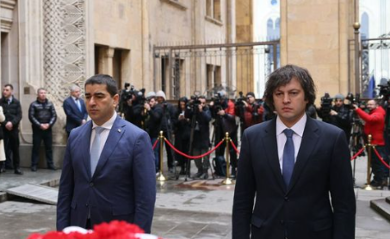 პაპუაშვილი: მზად ვართ, ჩავერთო პრემიერის მიერ დიპლომატებისთვის შეთავაზებულ საჯარო დისკუსიაში