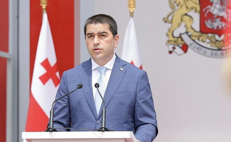 "თუ რაიმე პრეტენზია აქვთ, მტკიცებულებები წარმოადგინონ" - პაპუაშვილი შტატებს ტერორში ადანაშაულებს 