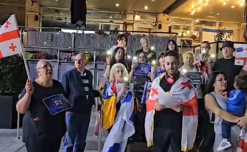 "ჩვენ არ მივდივართ ევროპაში, ჩვენ ვბრუნდებით საკუთარ სახლში!" - ქართველი ემიგრანტების აქცია ისრაელში