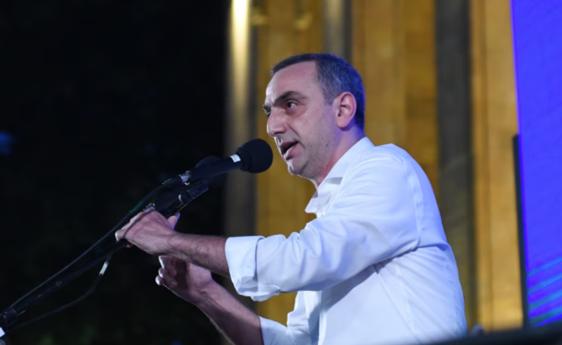 პოლიტიკურად ბანკროტი ხელისუფლების ნათელი დემონსტრაცია - ქადაგიძე "ოცნების" კონტრაქციაზე