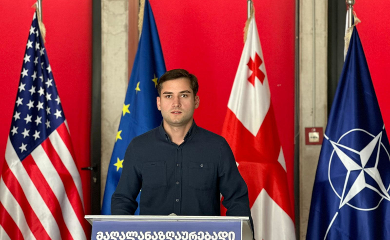 ჯუბა მგელაძე - რუსთავის საკრებულოში განვითარებულ მოვლენებში ჩვენი პარტია არ იღებს მონაწილეობას, რადგან თანამდებობების გადანაწილება არ არის პრიორიტეტული, როგორც ეს ივანიშვილის და გახარიას პარტიებისთვისაა