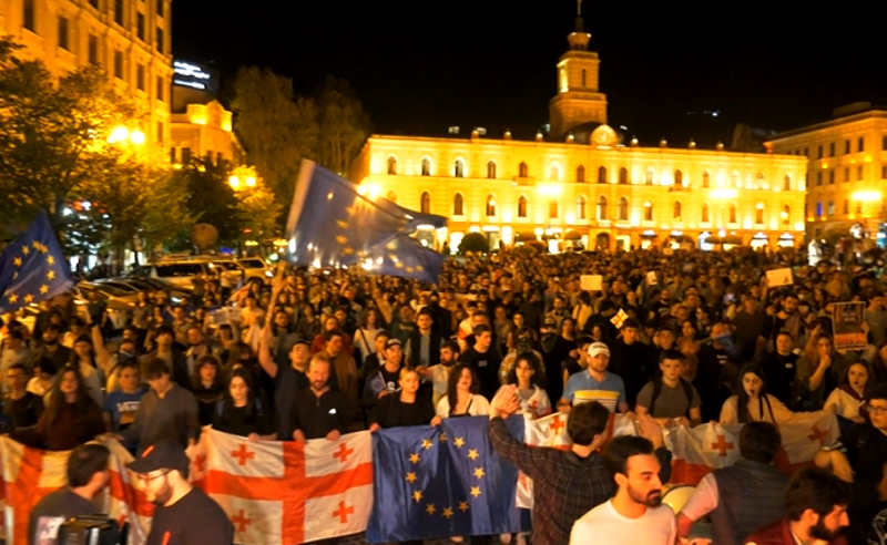 "ქოცებს  თავისუფალი და უშიშარი ადამიანების ეშინიათ" - მოქალაქეების პასუხი "ოცნებას"
