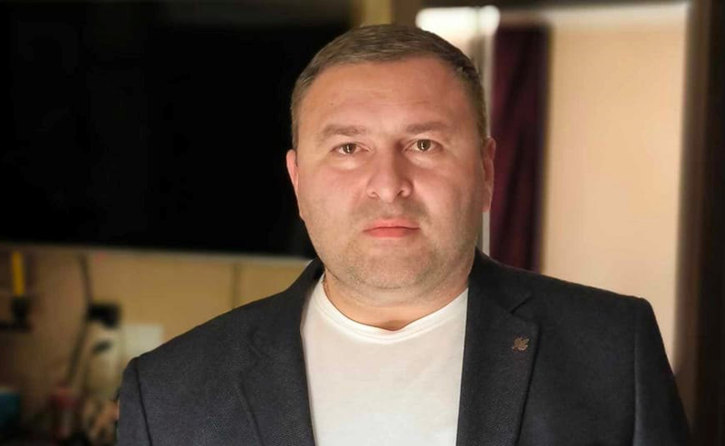 ბუნტის ნიშნები "ოცნებაში" - ოპოზიცია ვარაუდობს, რომ მმართველ პარტიას უფრო მეტი საჯარო მოხელე გაემიჯნება