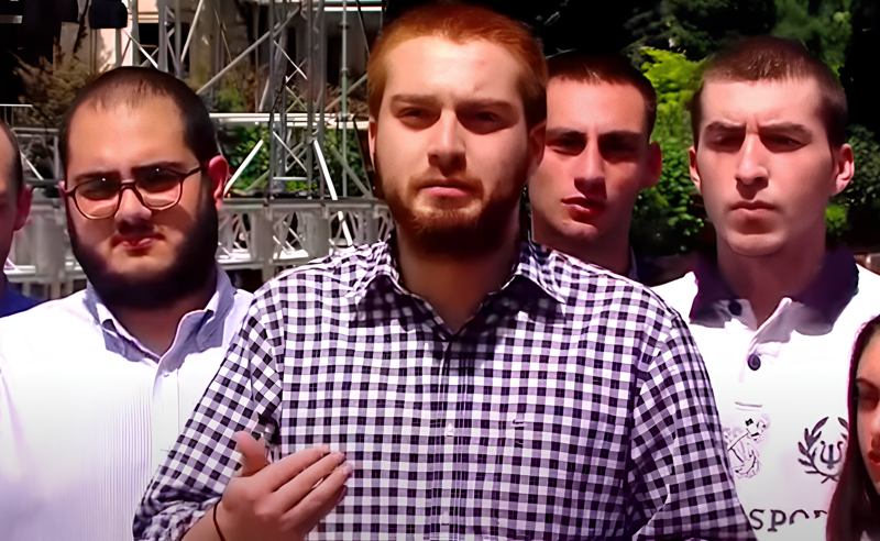 "ვაცნობიერებთ ჩვენ წილ პასუხისმგებლობას, არ დავუშვათ დაპირისპირება" - ახალგაზრდები "ოცნებას" მიმართავენ 