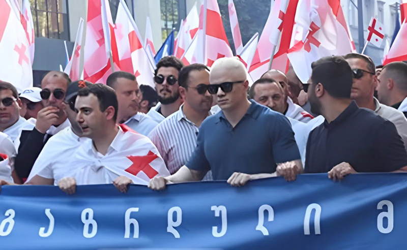 რას ეტყვით ახალგაზრდებს? რას უპასუხებთ პარტნიორების კრიტიკას? - კითხვები, რომელიც ივანიშვილმა უპასუხოდ დატოვა