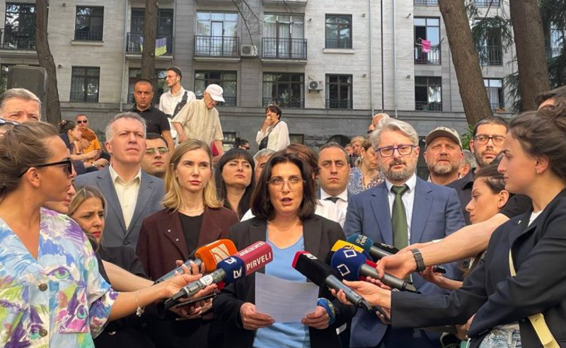 უნდა დაისაჯოს საქართველოს შს მინისტრი - ოპოზიციის ერთობლივი განცხადება
