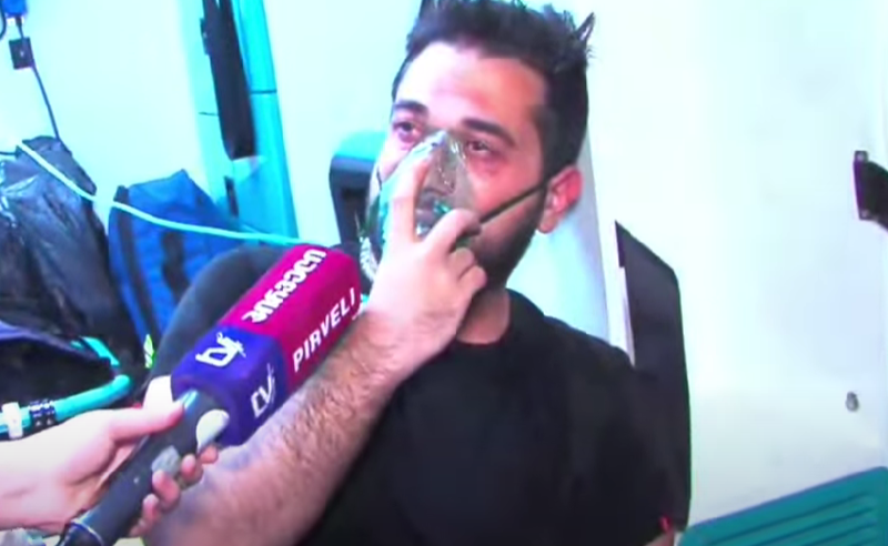 ერთდროულად რამდენიმე ცრემლსადენი გაზი ისროლეს, სუნთქვა შეუძლებელი გახდა - აქციაზე "ფორმულას" ჟურნალისტი დაშავდა