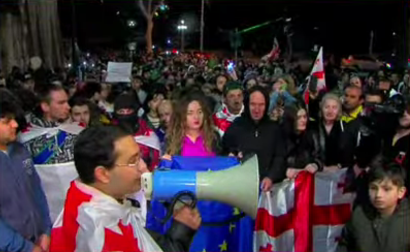 "თქვენ ვალდებული ხართ გაერთიანდეთ" - აქციის მონაწილეების მიმართა ოპოზიციურ პარტიებს