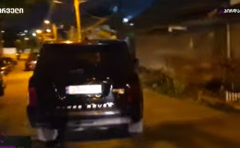 მყისიერი საფრთხის შესახებ შესული შეტყობინების მიუხედავად, პოლიცია ტვ პირველის შენობაში არ გამოჩენილა