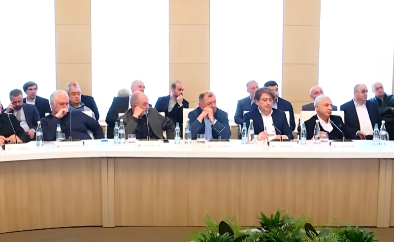 დაიწყო თუ არა მთავრობამ ბიზნესის ტერორი?  - კობახიძე მსხვილ ბიზნესმენებს შეხვდა