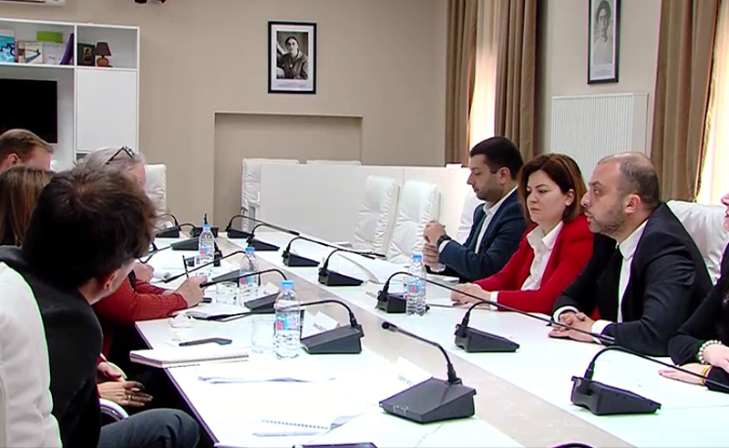 მზადება არჩევნების მისატაცებლად - "ლელო" ეუთო-ოდირის სადამკვირვებლო მისიის წარმომადგენლებს შეხვდა