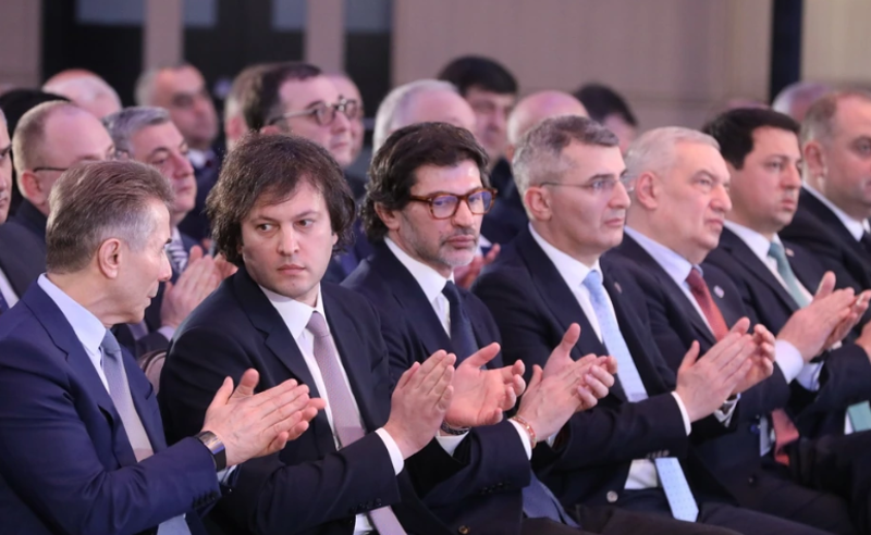 "აშშ ფლობს ინფორმაციას, რომელსაც  ქართული პოლიტიკური  ელიტის რეპუტაციის გაცამტვერება შეუძლია" - წყარო
