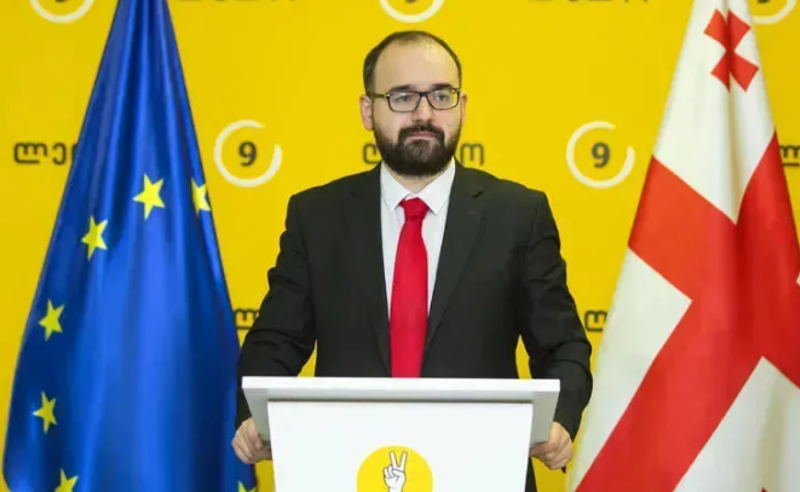 "რუსეთის აგენტები მთავრობაში" - გეგელიას თქმით, ფარცხალაძე უკვე გამოვლენილია, თუმცა სხვა ბევრიც არსებობს 