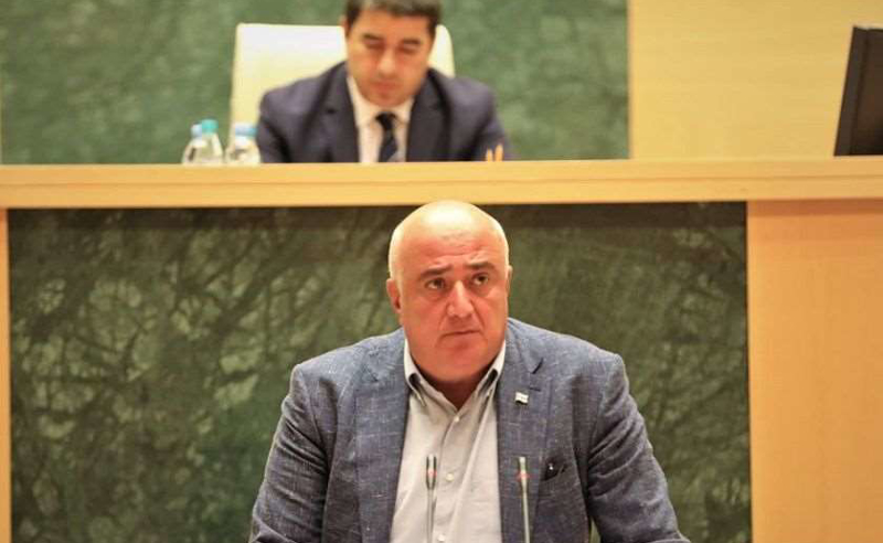 "რა ოჯახის წევრებზე, მე და ჩემი მეუღლე ვართ, რაც იქნება, იქნება" - ირაკლი მეძმარიაშვილის პასუხი აშშ-ს