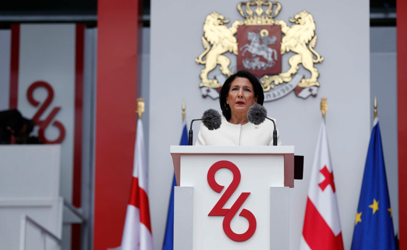 პრეზიდენტი მოქალაქეებს: ნუ მიეცემით უიმედობას, დამოუკიდებლობა აქამდე თქვენი მოყვანილია