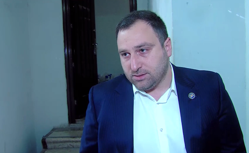 დაიმახსოვროს ყველამ, ამერიკა მხოლოდ ერთი ადმინისტრაციის არ არის, ადმინისტრაციები მიდიან და მოდიან -"ოცნების" დეპუტატი