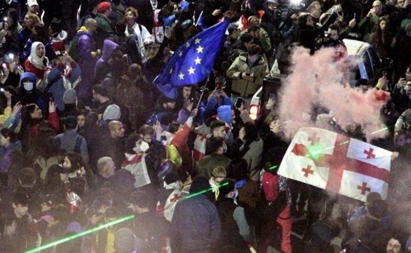 არ მისცეთ "ოცნების" ლიდერებს ევროპის ჩემპიონატზე დასწრების საშუალება - საქართველოს მოქალაქეები ბუნდესტაგს პეტიციით მიმართავენ 