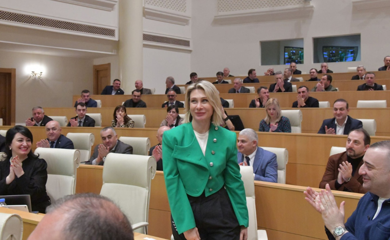 „ჰელსინკის კომისიამ“ მოსმენა გამართა ვადაგასული პოლიტიკოსის, ნათელაშვილის წერილის საფუძველზე, მოუსმინა ვადაგასულ ელჩს, საბანაძეს - წილოსანი