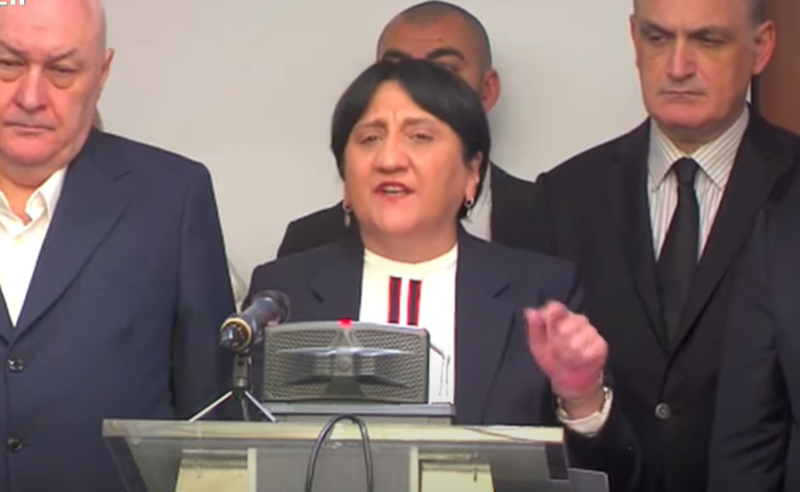  "შთამბეჭდავი შემადგენლობით შევალთ პარლამენტში" - "პატრიოტთა ალიანსის" და "ალტ-ინფოს" ერთობა ოფიციალურად გაფორმდა