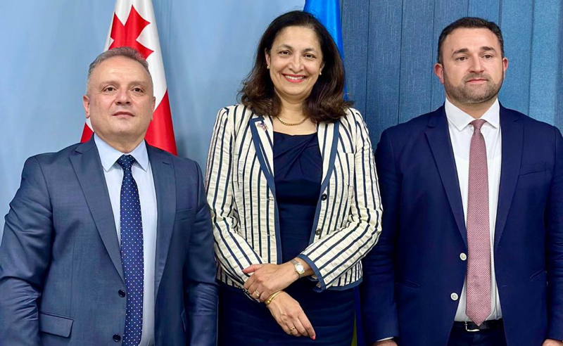 გადამწყვეტი დისკუსია კალანდარიშვილთან - რაზე ისაუბრეს უზრა ზეიამ და ცესკოს თავმჯდომარემ