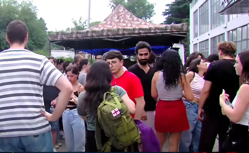 "ევოლუშენ ჯორჯიას" ხელმძღვანელობა რეპრესიებს განაგრძობს - პროტესტს კიდევ 500-მდე დასაქმებული შეურთდა