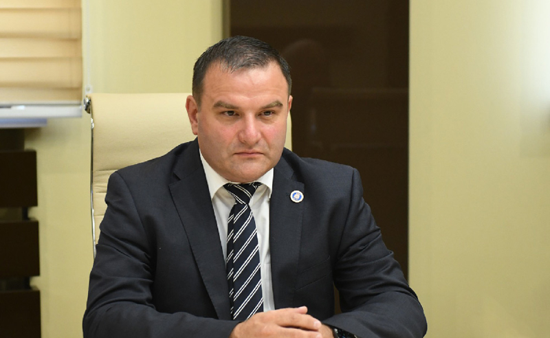აქვს თუ არა კომუნიკაცია გაბიტაშვილს ფარცხალაძესთან და რას ამბობს ექს-პროკურორის გავლენებზე?