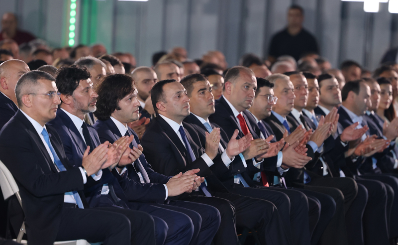 "ოცნება" უკან იხევს - ხელისუფლება ამტკიცებს, რომ აშშ-სა EU-თვის ომში ჩართვა არასდროს დაუბრალებიათ