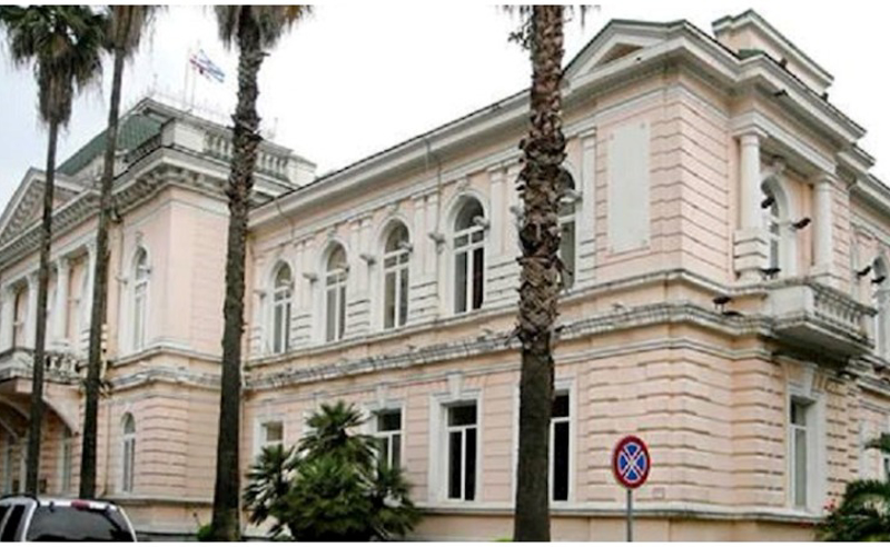 2023 წელს ბათუმის საკრებულომ 93 626 ლარის პრემია/დანამატები გასცა, სატელეფონო საუბრებზე 23 392 ლარი დაიხარჯა - TI