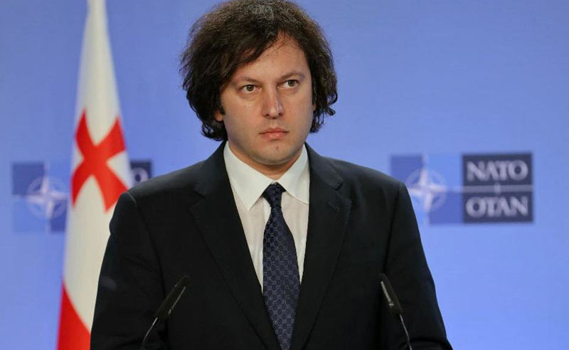 შინდისში ჩასული პრემიერი ისევ აგვისტოს ომის გამოძიებაზე საუბრობს