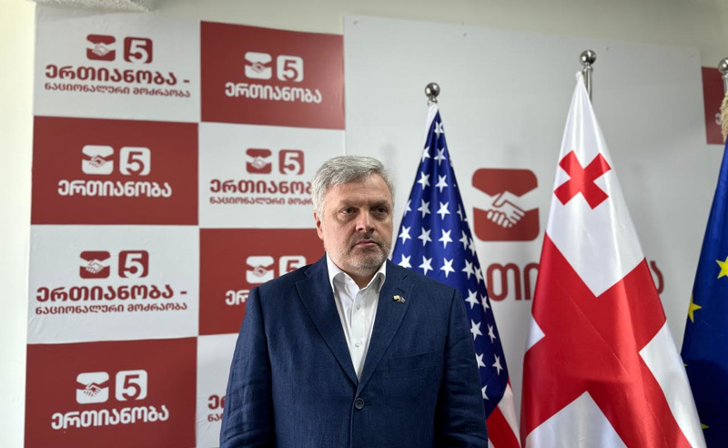სტრუქტურაში სჭირდებათ ყურმოჭრილი მონები, რომლებიც დაბმული ჰყავთ ფულით ან კომპრომატით - ბარამიძე