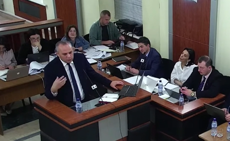 "ბუღალტრული ტექნოლოგიის საკითხია" - დევიძე მედიას ურჩევს, თუ როგორ დამალოს წყარო რუსული კანონის პირობებში