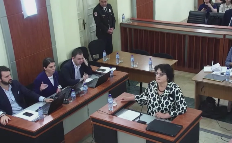 "როგორ გაიგებდით გამოთქმას: "კარები იხურება, შემდეგი გაჩერებაა "ნაღალატევი" - პარლამენტის წარმომადგენელი ენათმეცნიერს