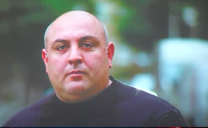 კრიმინალური პოლიციის მოძალადე თანამშრომელი - ცნობილია იმ პირის ვინაობა, რომელმაც ელისაშვილს სცემა