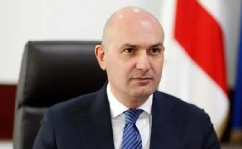 რუსლან აბაშიძე აფხაზეთის ავტონომიური რესპუბლიკის მთავრობის თავმჯდომარის თანამდებობას ტოვებს