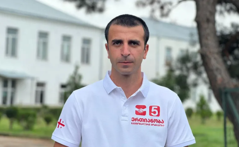 ბექა ქორჩილავა: შინდისის საჯარო სკოლა, ისევე როგორც უამრავი ახლომდებარე სკოლა და ცენტრი, რეაბილიტირებულია ევროკავშირისა და ჩვენი სტრატეგიული პარტნიორის, აშშ-ის მიერ, „ქართული ოცნება“ კი გვეუბნება, რომ ამ და მსგავსი სიკეთეებით არ უნდა ვისარგებლოთ