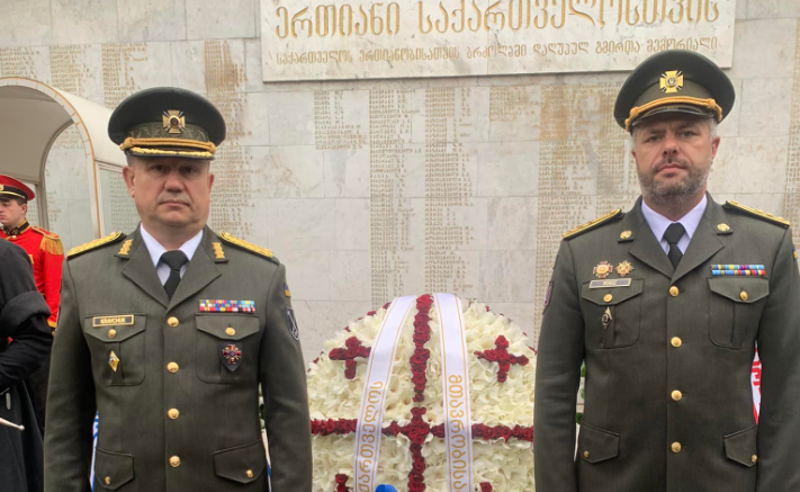 "მოძმე ქართველ ხალხთან ერთად საქართველოს დამოუკიდებლობა უკრაინელებმაც აირჩიეს, გმირები არ კვდებიან" - უკრაინის საელჩო