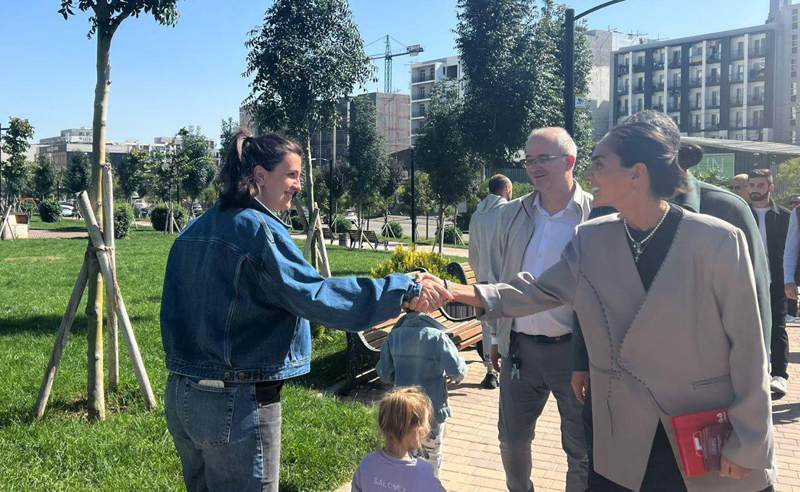 ხალხში ამაღლებული განწყობაა, გამარჯვებისთვის ემზადებიან - სოფო ჯაფარიძე დიდ დიღომში მოსახლეობას შეხვდა