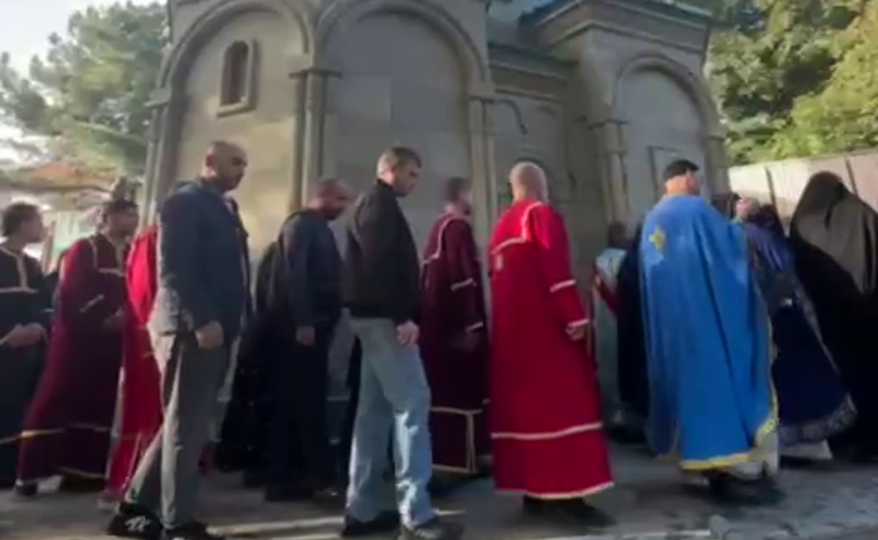 თბილისში სოსო პავლიაშვილის დაფინანსებით აშენებული ტაძარი აკურთხეს