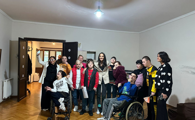 ფსიქიკური ჯანმრთელობის მსოფლიო დღესთან დაკავშირებით,  სოფო ჯაფარიძე შშმ პირთა ცენტრში იმყოფებოდა