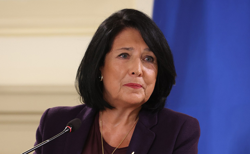 პირველების ინფორმაციით, პრეზიდენტი საგანგებო განცხადებისთვის ემზადება 